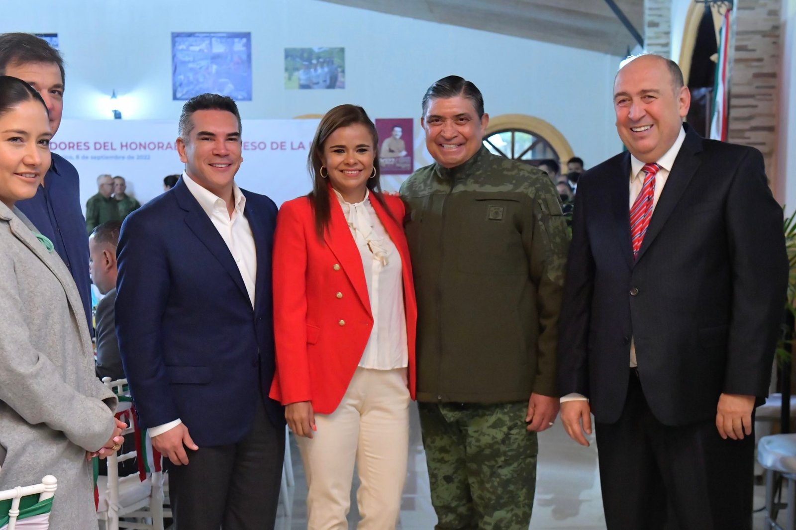 Diputados Federales del PRI se reunieron con elementos de primer nivel del Ejército Mexicano, para dialogar sobre la seguridad del país.