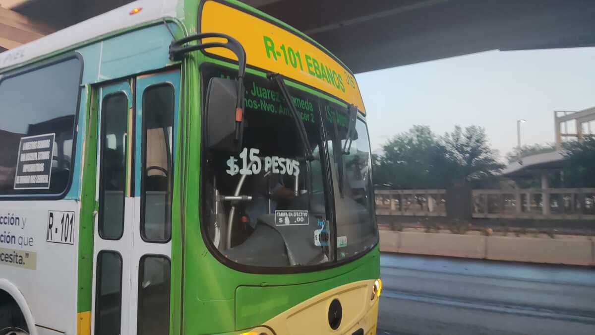 Diputados locales de Nuevo León presentaron una propuesta para modificar la Ley de Movilidad y así lograr una tarifa única en todas las rutas urbanas.