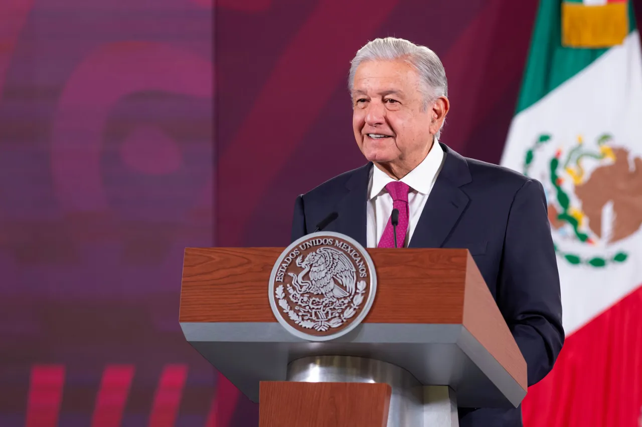Marcelo Ebrard ha señalado que el presidente de México sostendrá llamada con Elon Musk.