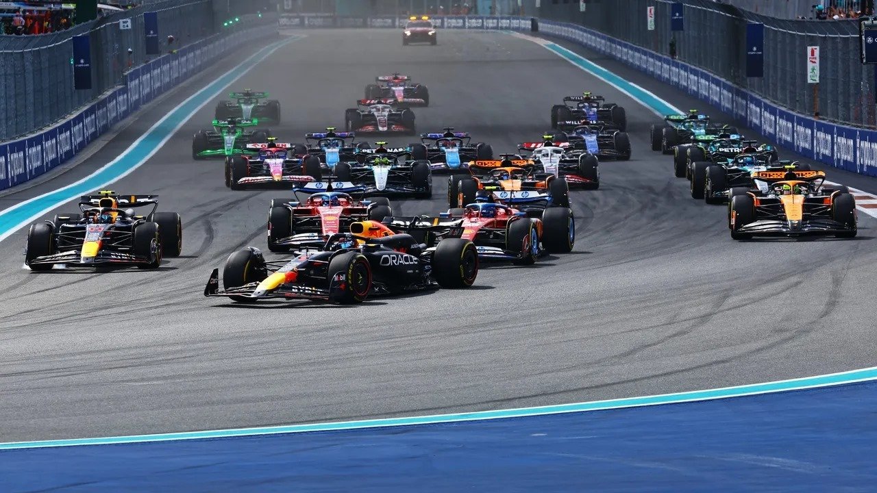 La FIA modifica las normas y sprint de F1 para 2026