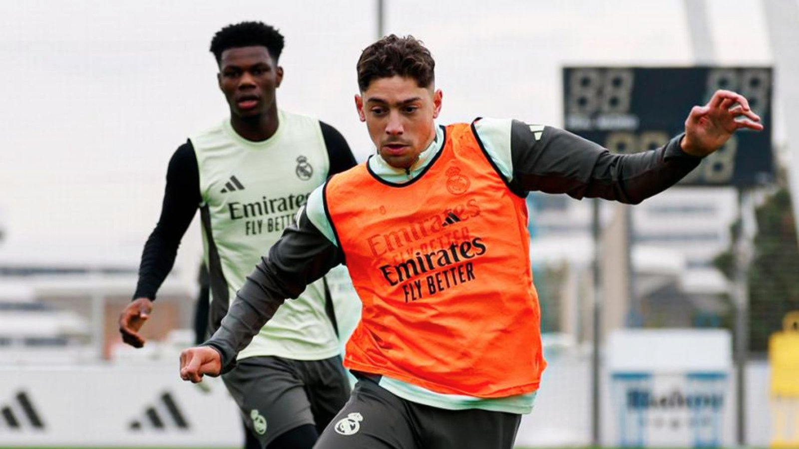 Valverde y Tchouaméni reciben multa del Real Madrid por riña