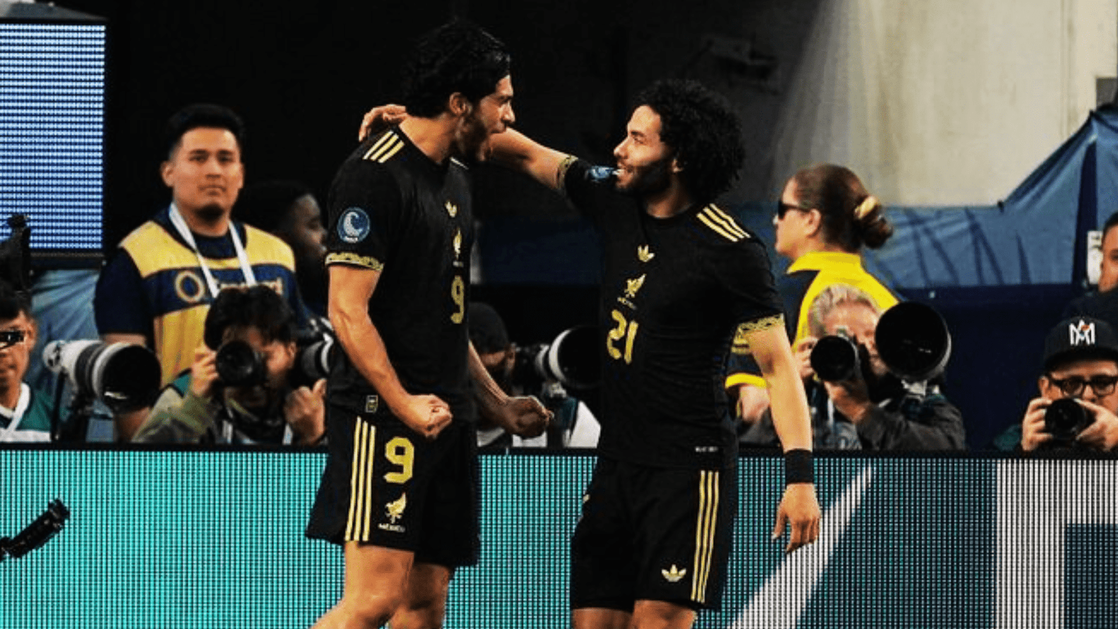 Javier Aguirre suma a Raúl Jiménez y Huerta en aprtidos amistosos rumbo al Mundial